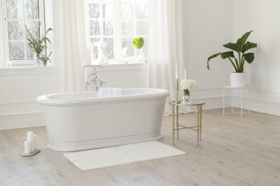 Classic Freestanding Bathtub